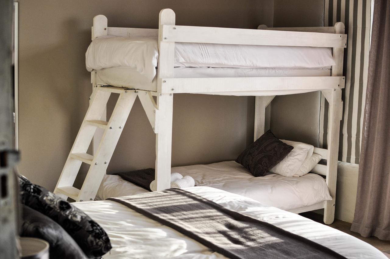 Avonsrus Guesthouse Augrabies エクステリア 写真